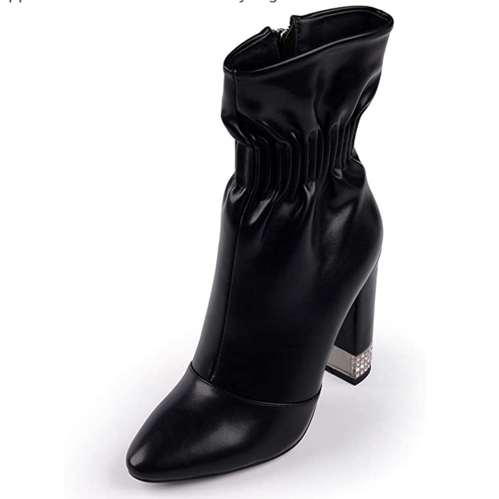 Hell & Heel black zipper pointed toe boots